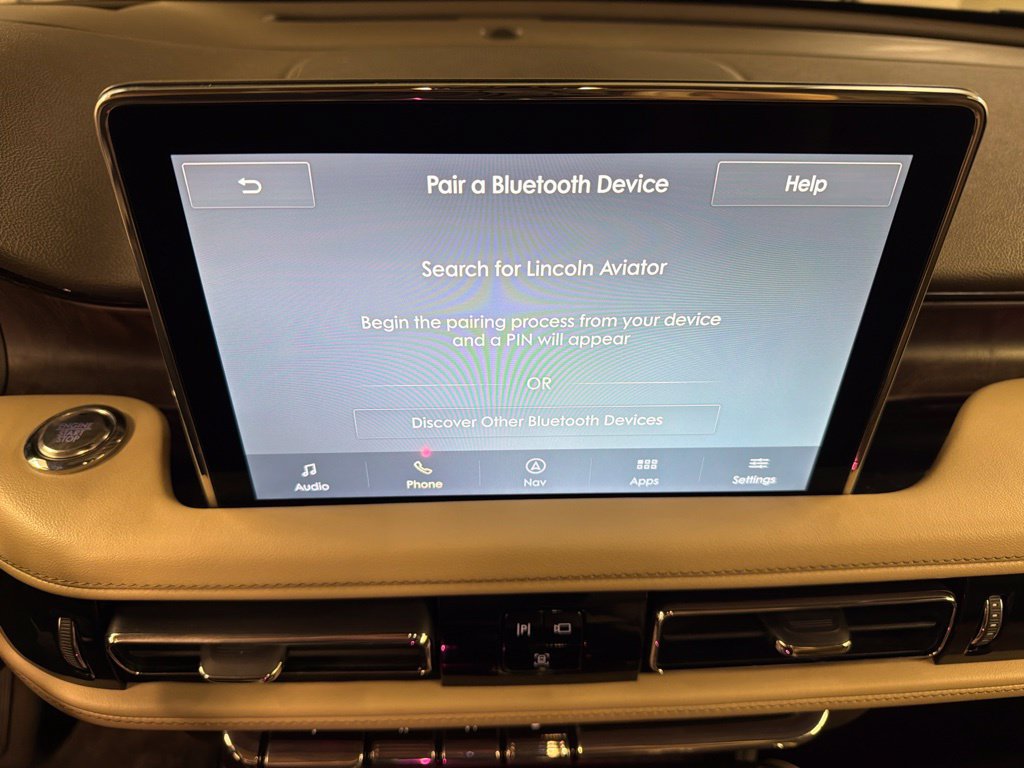 Used 2022 Lincoln Aviator Reserve w/ Equipment Group 201A AWD/4WD image 11