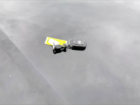 Used 2023 Honda Pilot Touring image 14