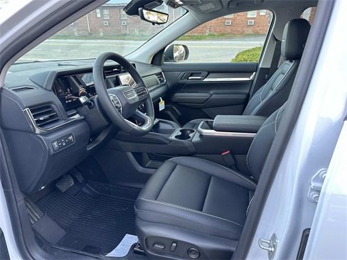 New 2026 GMC Terrain Denali w/ LPO, Floor Liner Package image 9