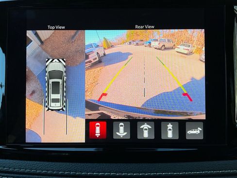 New 2026 Chrysler Pacifica Select w/ S Appearance Package image 21