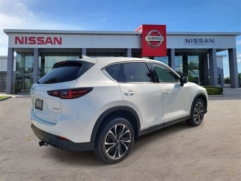 Used 2022 MAZDA CX-5 AWD 2.5 S w/ Premium Package image 4