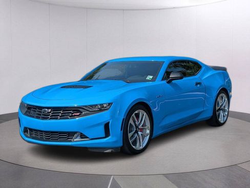 Used 2022 Chevrolet Camaro LT w/ RS Package RWD image 1