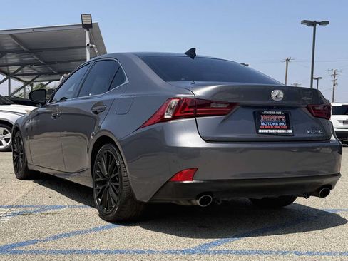 Used 2014 Lexus IS 250 w/ Navigation Package RWD image 18