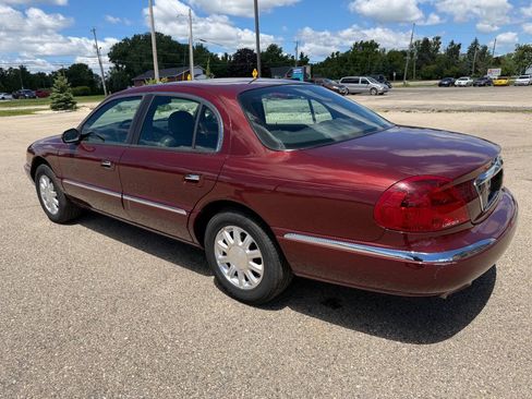 Used 2001 Lincoln Continental FWD image 3