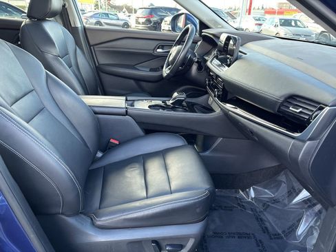 Used 2023 Nissan Rogue SL w/ SL Premium Package image 28