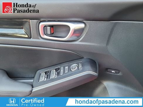 Certified 2025 Honda Civic Sport Touring image 21