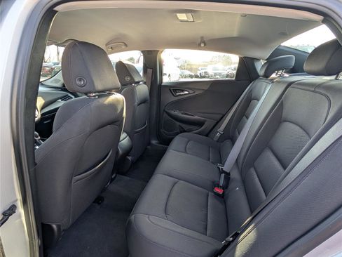 Used 2021 Chevrolet Malibu RS image 13