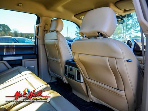 Used 2020 Ford F150 Lariat w/ Equipment Group 501A Mid image 11