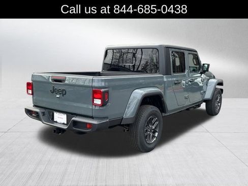 New 2026 Jeep Gladiator Sport AWD/4WD image 5