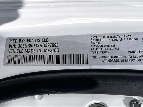 Used 2024 RAM 2500 Big Horn w/ Safety Group image 33