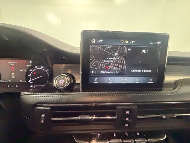 Used 2021 Lincoln Corsair AWD w/ Sport Package image 18