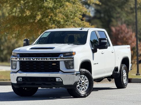 Used 2020 Chevrolet Silverado 2500 LT w/ All Star Edition image 7