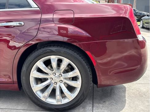 Used 2017 Chrysler 300 C w/ Safetytec Plus Group RWD image 46