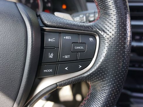 Used 2019 Lexus UX 200 F Sport w/ F Sport Premium Package image 8