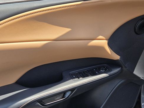 Certified 2025 Lexus RX 350 Premium FWD image 29