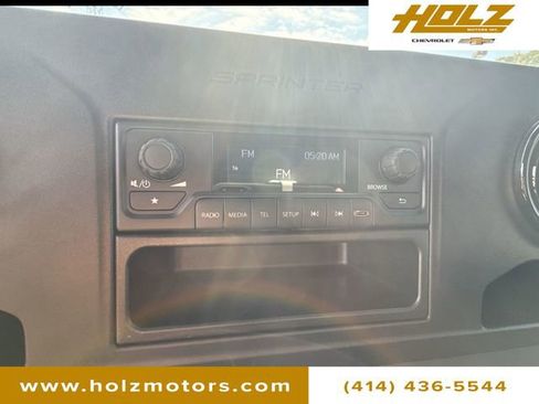 Used 2025 Mercedes-Benz Sprinter 2500 image 13