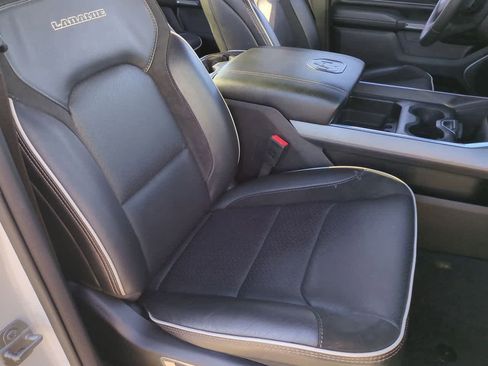 Used 2025 RAM 1500 Laramie image 22