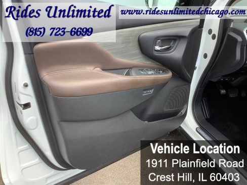 Used 2015 Nissan Murano Platinum w/ Platinum Technology Package AWD/4WD image 15