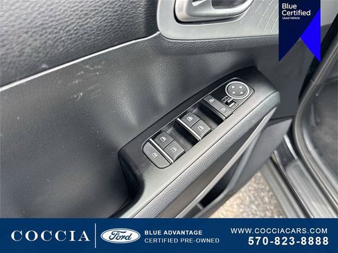 Used 2023 Kia Soul LX w/ LX Technology Package image 32