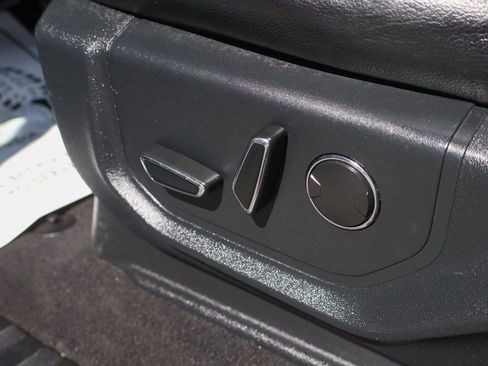 Used 2019 Ford F450 Lariat w/ Lariat Ultimate Package image 19