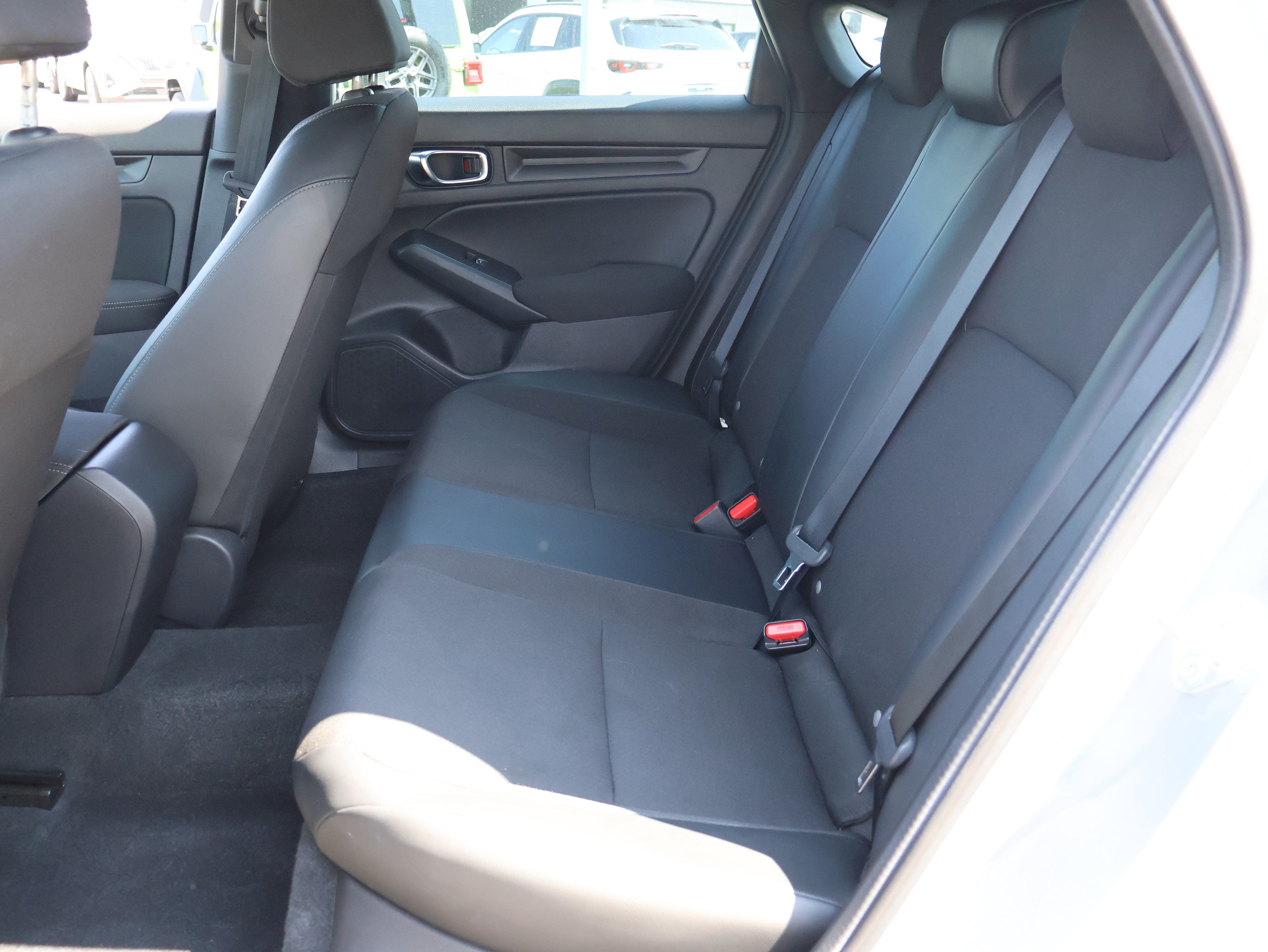 Used 2025 Honda Civic Sport image 15
