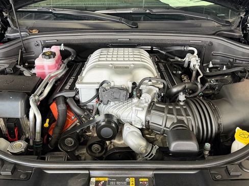 Used 2026 Dodge Durango SRT Hellcat w/ Premium Group AWD/4WD image 3