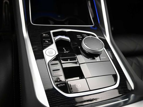 New 2026 BMW X6 xDrive40i image 12