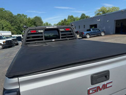 Used 2015 GMC Sierra 3500 SLE w/ SLE Preferred Package AWD/4WD image 11