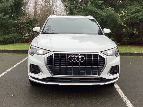 Used 2020 Audi Q3 2.0T Premium w/ Convenience Package image 19