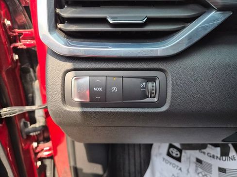 Used 2024 GMC Acadia Elevation FWD image 20