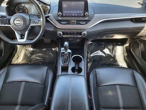 Certified 2024 Nissan Altima 2.5 SR image 19