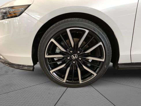 Certified 2024 Honda Accord Touring image 9