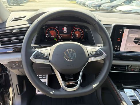 New 2026 Volkswagen Atlas Peak Edition AWD/4WD image 28