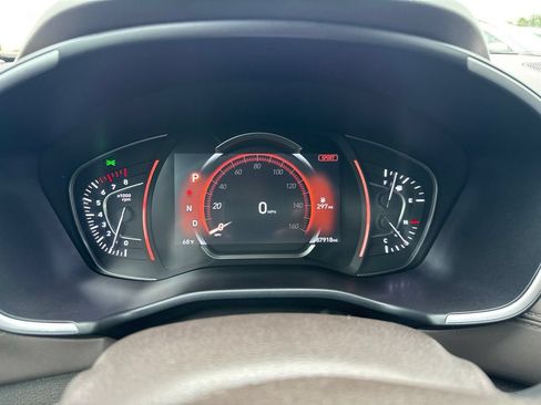 Used 2020 Hyundai Santa Fe SEL AWD/4WD image 16