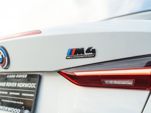 Used 2023 BMW M4 xDrive Competition w/ Executive Package image 9