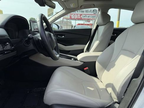 Certified 2025 Honda Accord Touring image 8