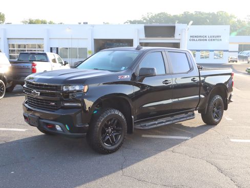 Used 2019 Chevrolet Silverado 1500 LT Trail Boss AWD/4WD image 5
