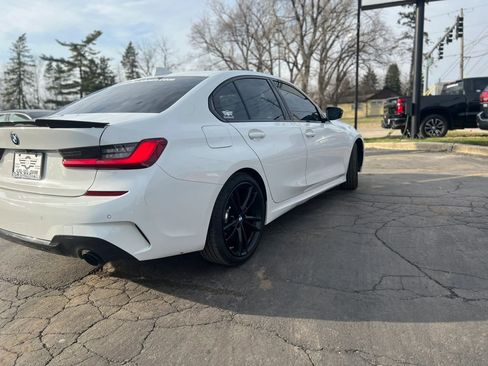 Used 2021 BMW 330i xDrive Sedan w/ M Sport Package image 10