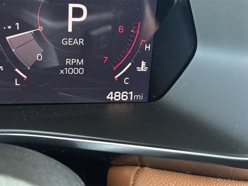 Used 2024 GMC Canyon AT4 w/ Canyon Safety Plus Package image 31