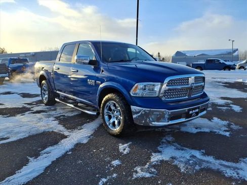 Used 2017 RAM 1500 Laramie w/ Convenience Group image 7