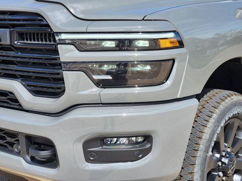 New 2026 RAM 2500 Laramie w/ Night Edition AWD/4WD image 10