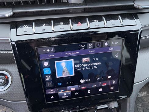 Used 2024 Jeep Grand Cherokee Laredo X w/ Luxury Tech Group I image 22