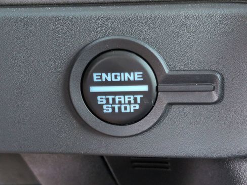 Certified 2025 Ford Bronco Badlands AWD/4WD image 28