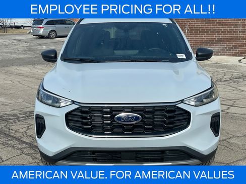 New 2026 Ford Escape ST-Line w/ Tech Pack #1 AWD/4WD image 8