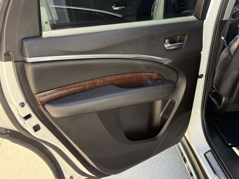 Used 2018 Acura MDX SH-AWD w/Technology Pkg image 20