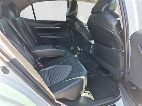 Used 2024 Toyota Camry SE FWD image 19