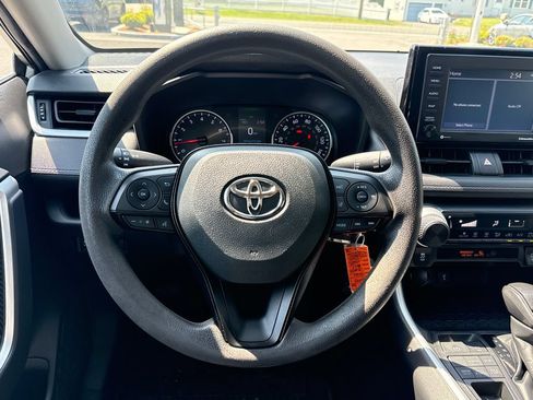 Used 2020 Toyota RAV4 LE w/ All Weather Liner Package AWD/4WD image 16