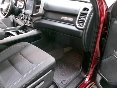 Used 2022 RAM 1500 Big Horn image 28