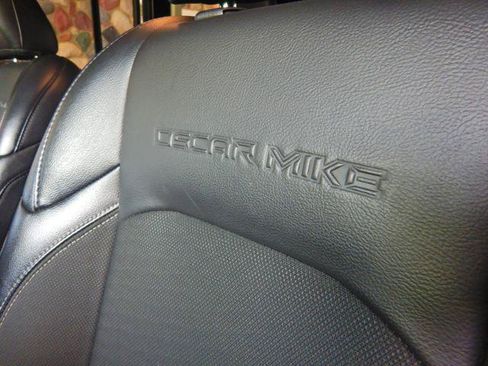 Used 2020 Jeep Wrangler Unlimited Sport AWD/4WD image 13