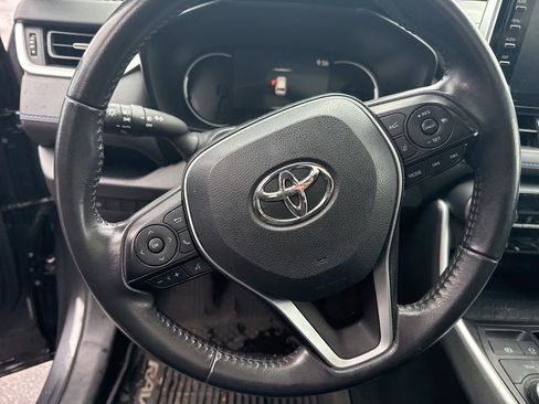 Used 2020 Toyota RAV4 XSE image 13